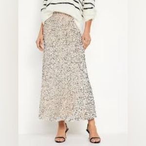 NWT Old Navy Silver Maxi Sequin Skirt